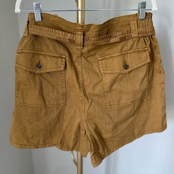 Old Navy Women's Tan Paper bag  Shorts with Belt Large 100% Cotton - Picture 5 of 9